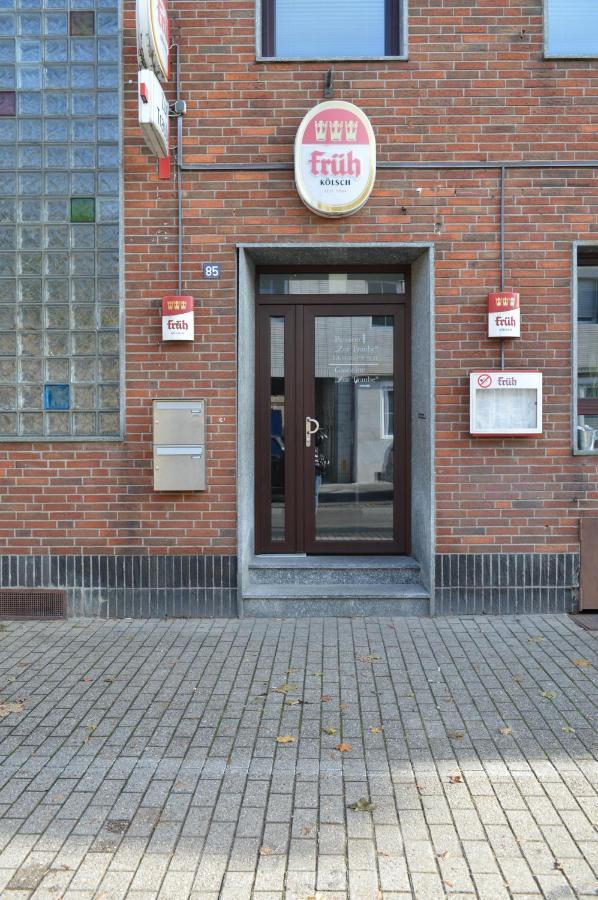 Pension Zur Traube Bergheim  Exterior foto